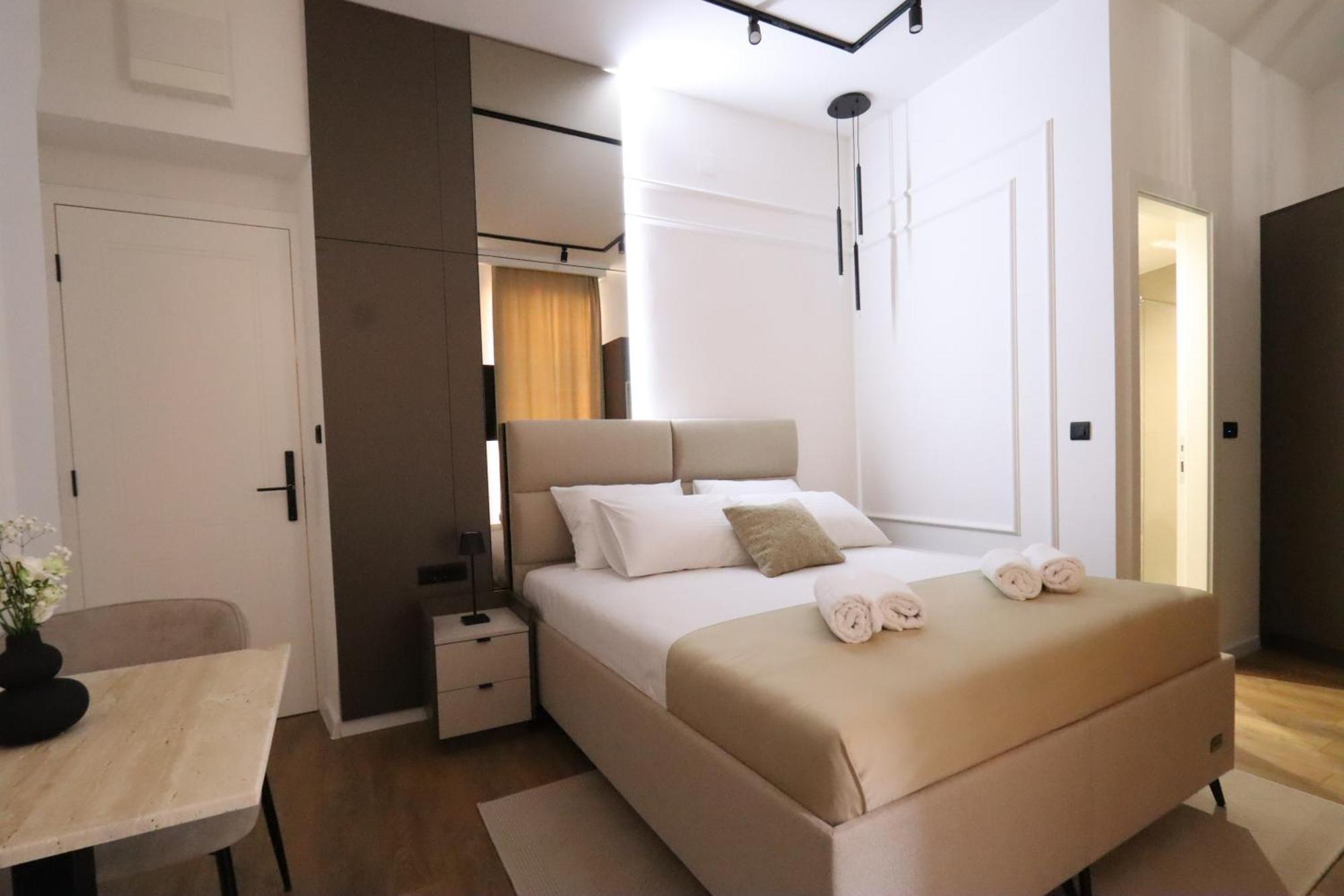 Din Luxury