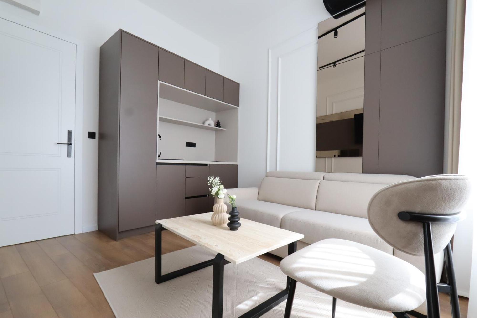 Apartment Din Luxury *