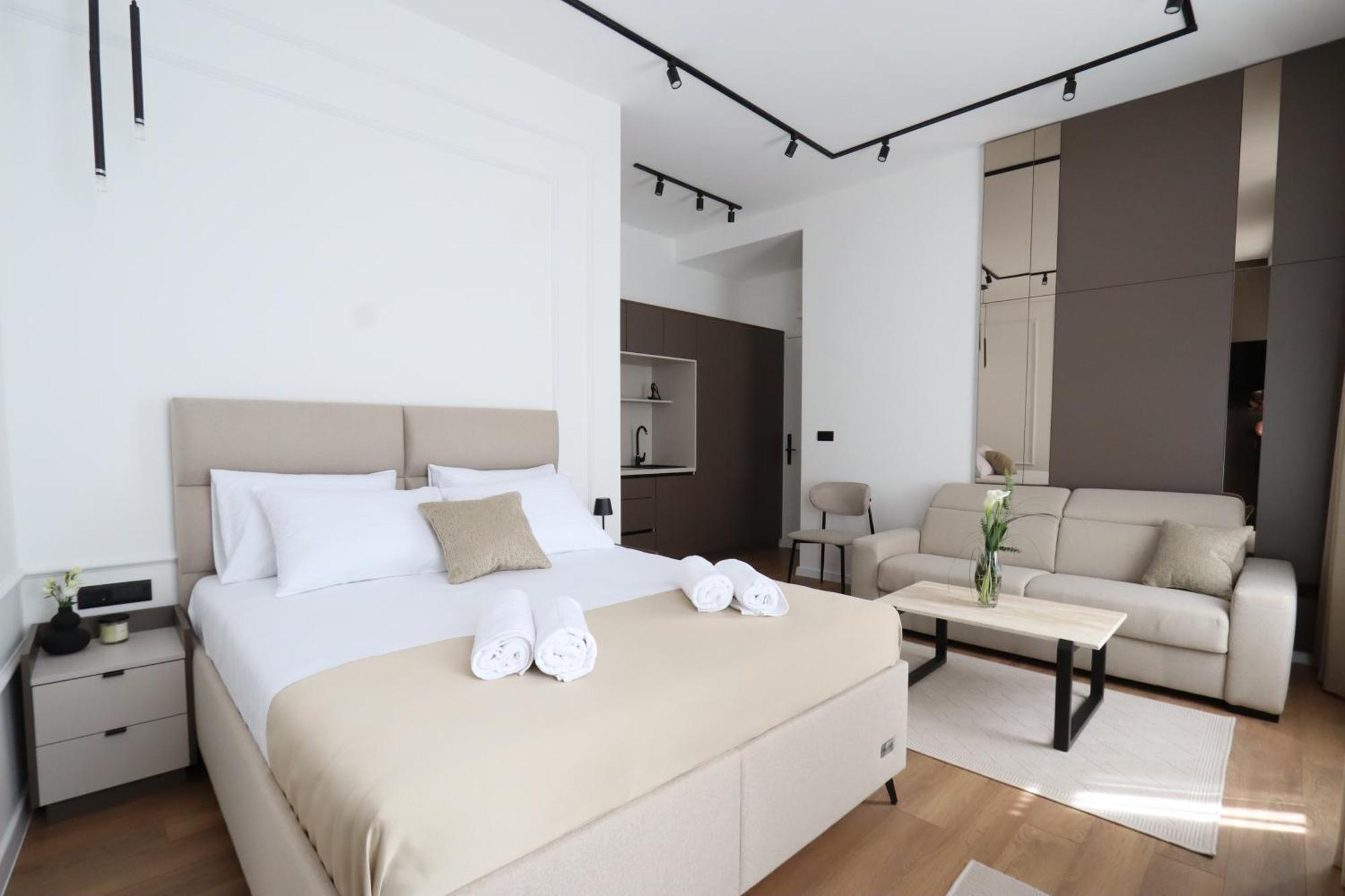 Din Luxury Apartment