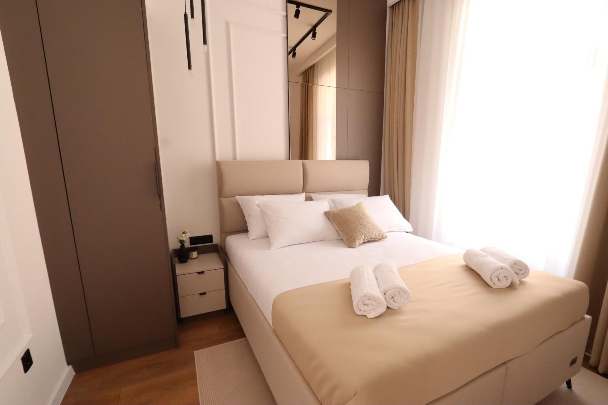 Din Luxury